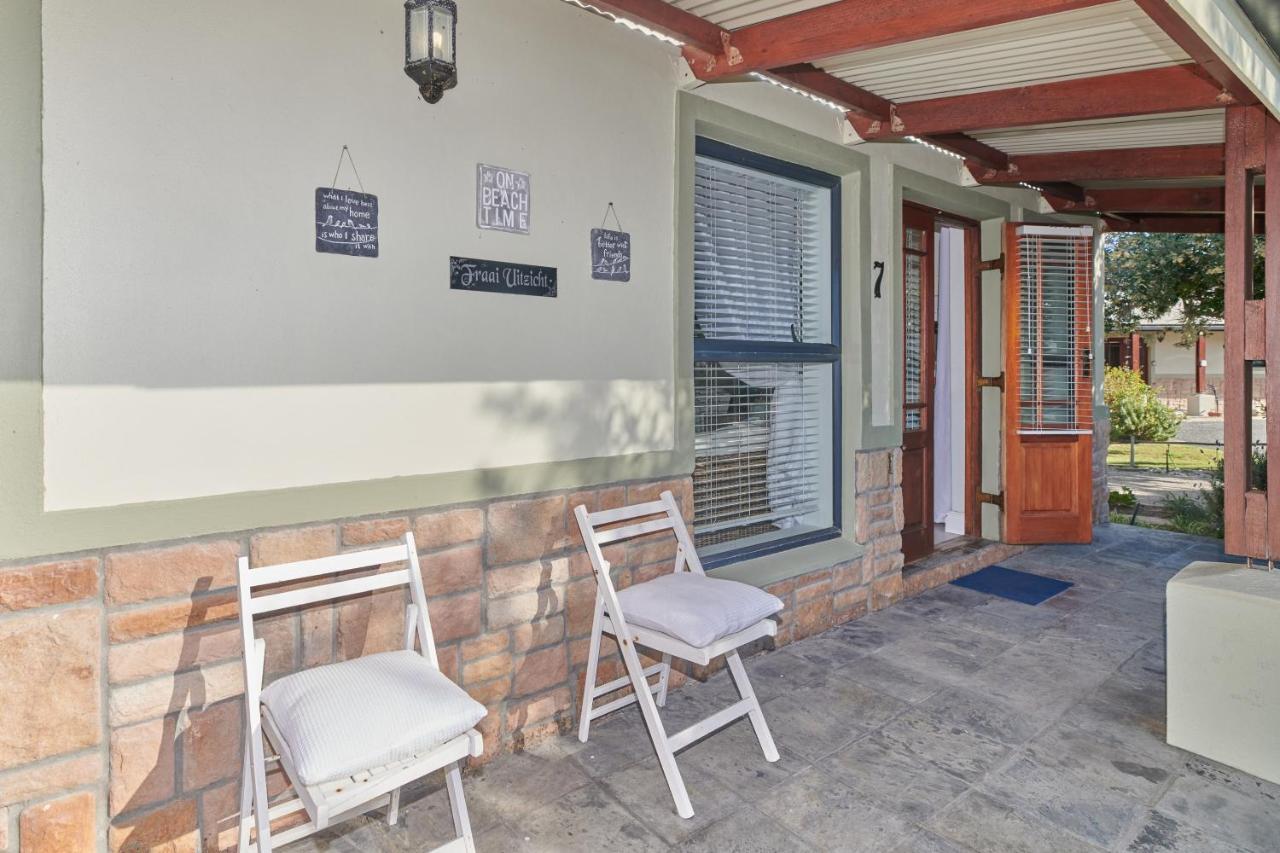 Fraai Uitzicht Struisbaai Apartment Exterior photo