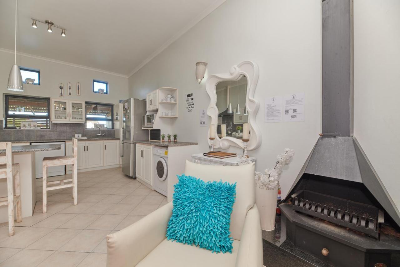 Fraai Uitzicht Struisbaai Apartment Exterior photo
