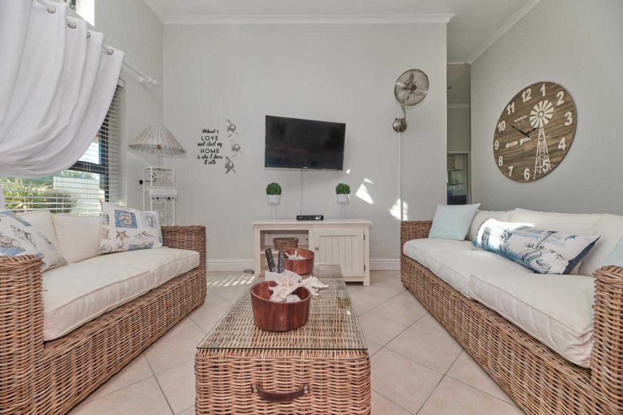 Fraai Uitzicht Struisbaai Apartment Exterior photo